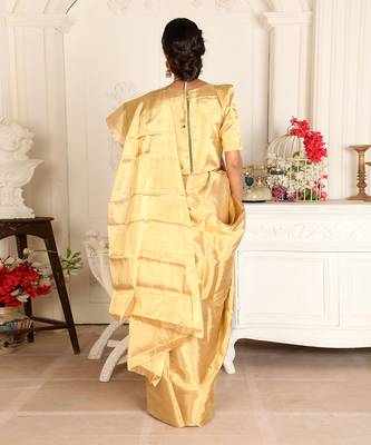 Gold handwoven zari tissue saree set 2