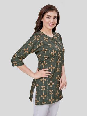  crepe printed short kurti 4