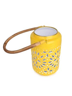 Golden Illuminator Lantern 3