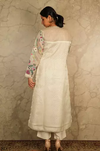 Cream Kurta Sets