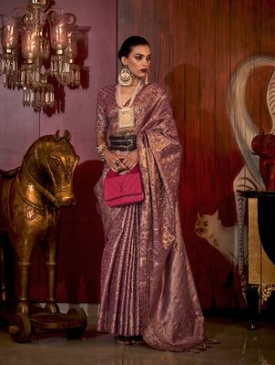 Mauve Color Handloom Weaving Silk Blend Tradtional Saree 1