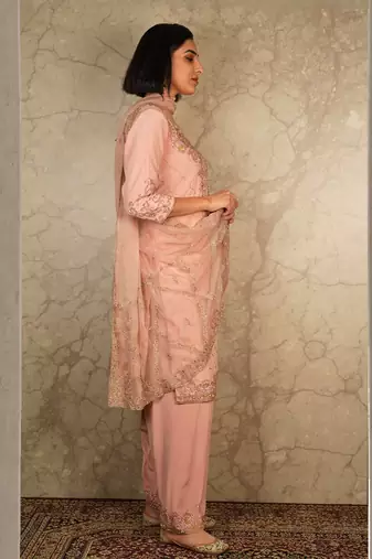 Pink Kurta Sets