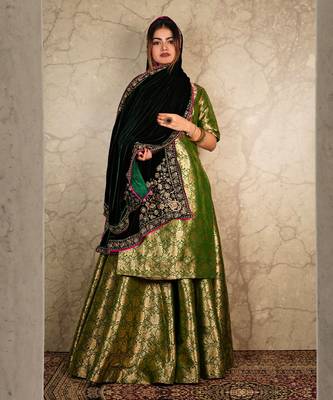 Green Skirt Sets 1