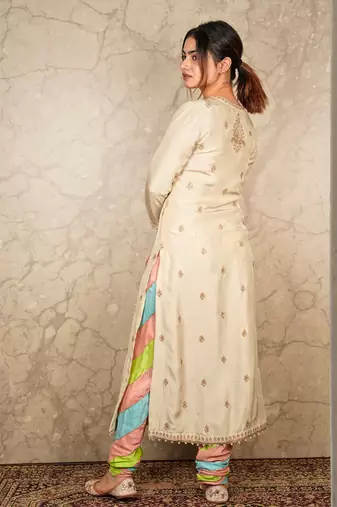 White Kurta Sets