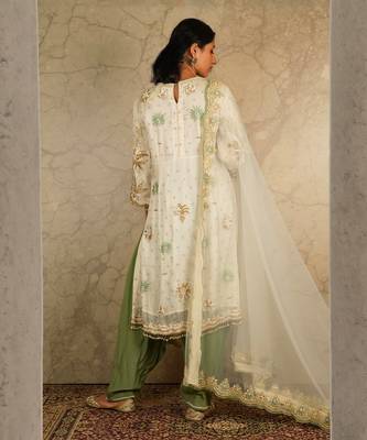 White Kurta Sets 4