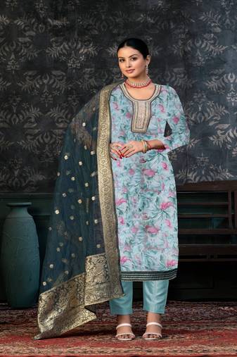 greenGeorgette Salwar Kameez