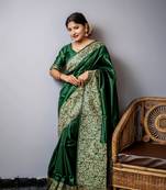 Green woven border handloom raw silk designer saree with blouse