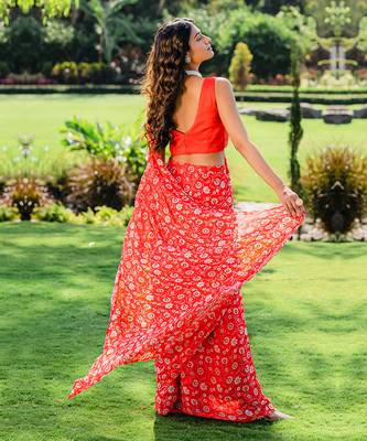 Cherry Red Floral Printed Pre Stitched Saree Set 4