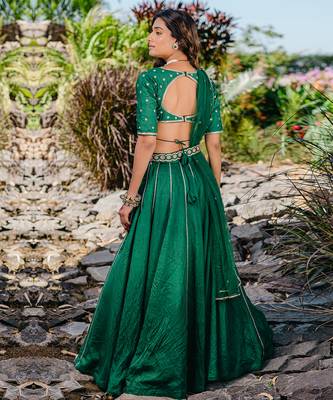 Emerald Green Embroidered Lehenga Set 2