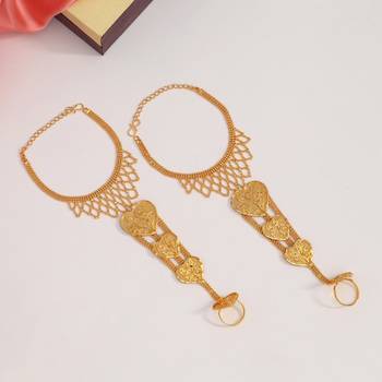 Gold color hathphool 2