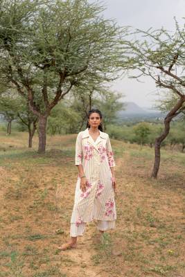 White hand block printed cotton coord set 1