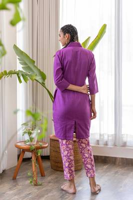 Purple cotton kurta with hand block printed pants set 3