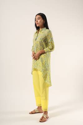 Yellow hand block printed kurta with yellow pants set 2