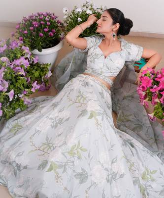 Off White Warda Floral Bridesmaid Lehenga Set 4