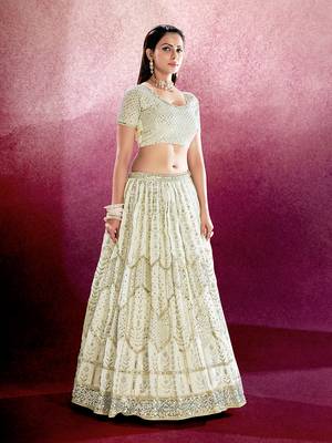 White Embroidered Semi Stitched Lehenga and Unstitched Blouse with Dupatta(Set of 3) 4