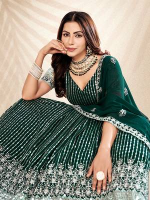 Pine Green Embroidered Semi Stitched Lehenga and Unstitched Blouse with Dupatta 5