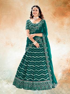Emerald Green Embroidered Semi Stitched Lehenga and Unstitched Blouse with Dupatta 1