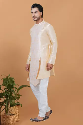 Kurta Pyjama Set