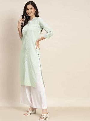 Green Printed Cotton Women Kurta & Kurtis 3