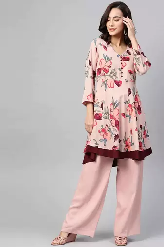 Peach Printed Polyester Women Kurta & Kurtis