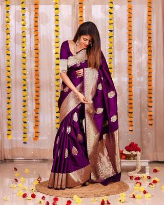 PURPLE UNIQUE PRETTY JACQUARD SAREE 2
