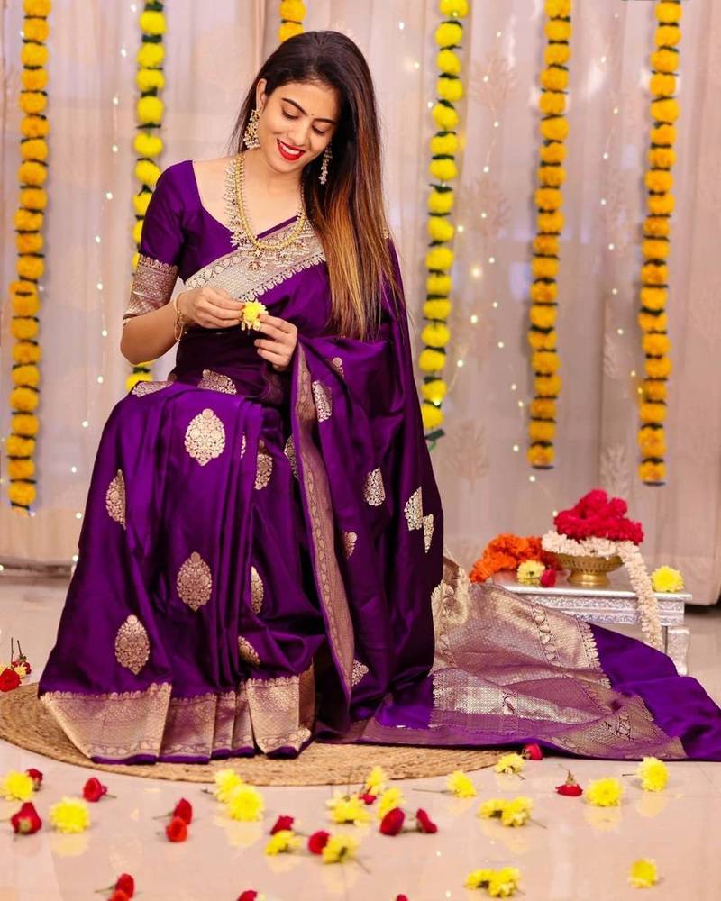 PURPLE UNIQUE PRETTY JACQUARD SAREE