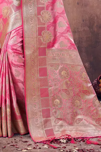 Sangam Prints Magenta South Silk Rich Pallu Silk Traditional Tassels Saree