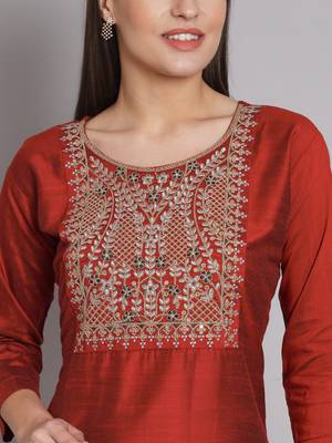   women flared kurta and trousers pant set silk blend 3