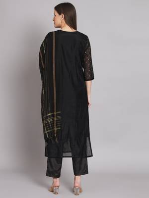  women kurta and trouser duppata set chanderi modal butti 2