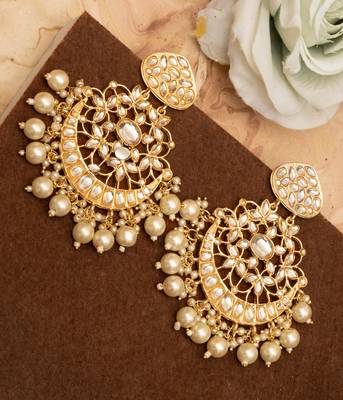 Embellished Gold Chandbalis with Off White Kundan Drops 4