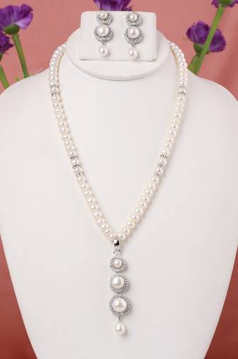 Natural fresh water pearls necklace set