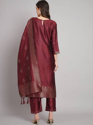   women kurta and trousers pant set heavy zari wok silk blend 2