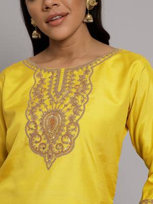   women kurta and trousers pant set silk blend 3