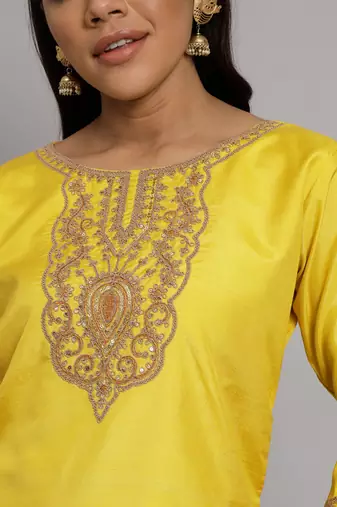   women kurta and trousers pant set silk blend
