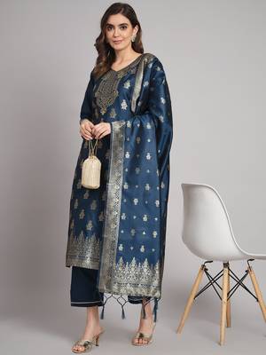   women kurta and trousers pant set heavy zari wok silk blend 1