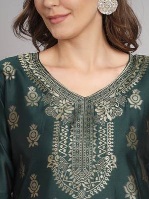   women kurta and trousers pant set heavy zari wok silk blend 3