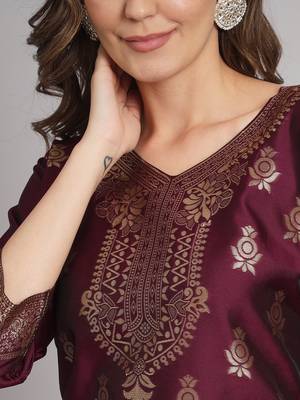  women kurta and trousers pant set heavy zari wok silk blend 3