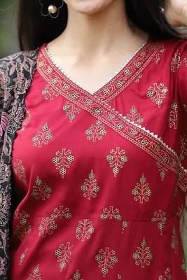 Womens Rayon Printed Ethnic Marron Flared Anarkali Kurti With Floral Botanical Printed Dupatta Set 4