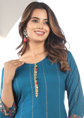 Women Rayon Printed Maroon Ethnic Wear A-Line Embroidered Kurti With Embroidered Pant & Embroidered Lace Dupatta Set 3