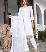 Women Rayon Printed Moon White Ethnic Wear A-Line Embroidered Kurti With Embroidered Pant & Embroidered Lace Dupatta Set