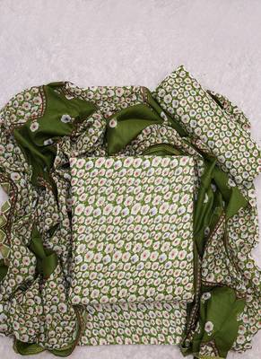 Green Cotton Printed Unstitched Suit With Cotton Dupatta 1