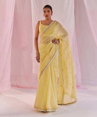 Yellow maahiri saree set 1
