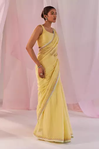 Yellow maahiri saree set