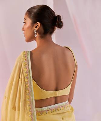 Yellow maahiri saree set 5