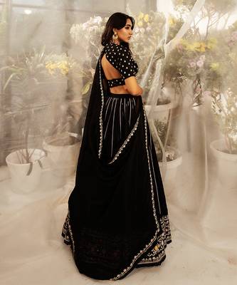 Black Hand Embroidered Lehenga Set 3