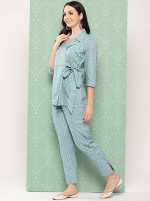 turquoise blue chevron print lapelled collar co ords 2