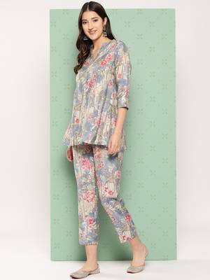  blue floral print a-line top trousers co ords 2