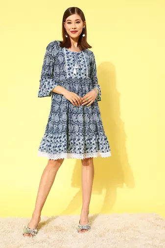 women blue paisley fit and flare short dress
