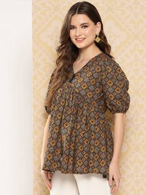 Yufta women brown geometric a-line alia-cut top 2