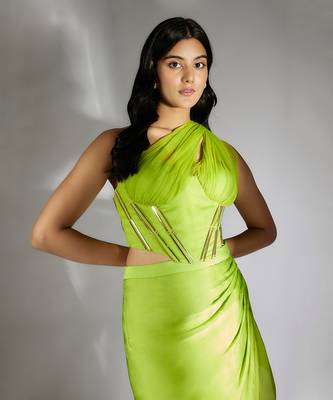 Green skirt set 4